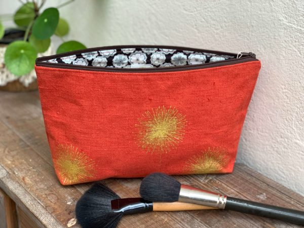 Grande-pochette-Allium-en-lin-brique