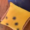 Housse-coussin-allium-jaune-